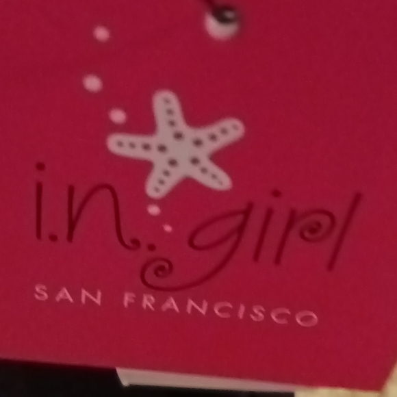 FINAL PRICE NWT in girl SAN FRANCISCO black capri pants w belt 8 - Picture 3 of 3